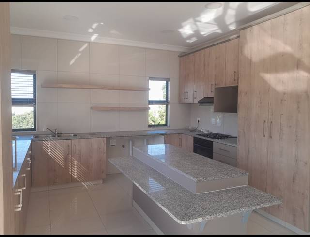 3 BEDROOM FLAT TO LET IN MUSGRAVE